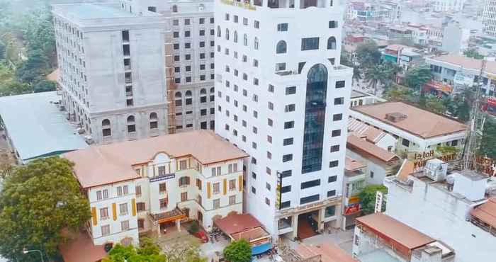 Exterior Long Anh Hotel Thanh Hoa