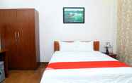 Bedroom 6 Luxury Airport Hotel & Spa