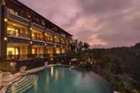 ภายนอกอาคาร Rijasa Agung Resort & Villas