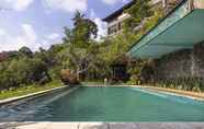 สระว่ายน้ำ 2 Rijasa Agung Resort & Villas