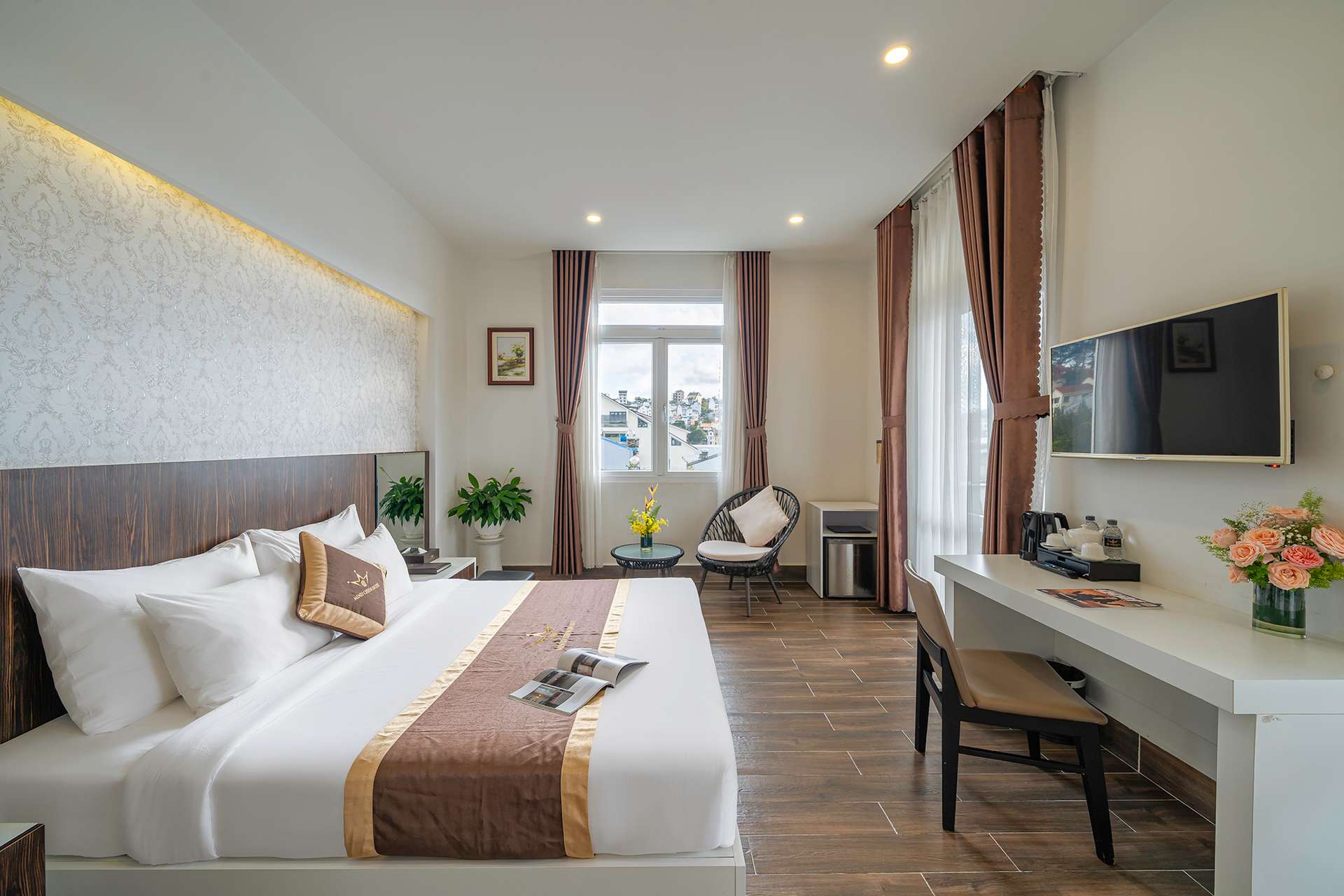 Minh Chiến Hotel - Khách sạn 3 sao Đà Lạt tốt nhất