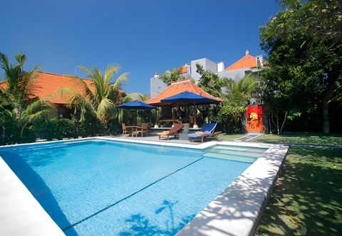 Swimming Pool Graha Madesimon