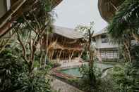 Swimming Pool ZIN Canggu Resort & Villas