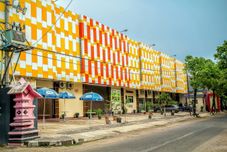 Luar Bangunan Hotel Kencana Pemalang