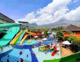 Hotel Tirta Kencana Cipanas Garut, USD 367.20
