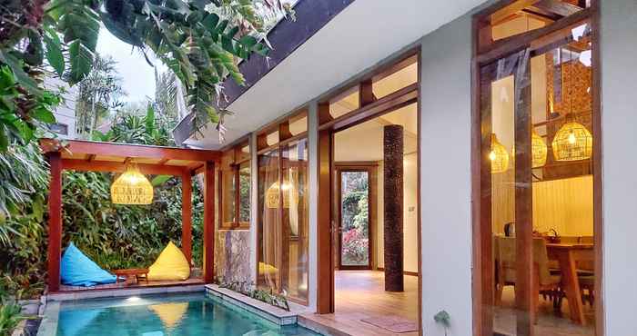 Swimming Pool Villa Klub Bunga 4 Bedroom near Jatim Park