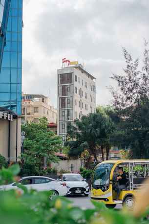Ivy Hotel - Ha Long, THB 635.99