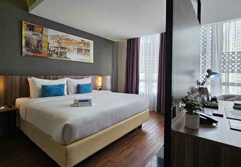 Bedroom Days Hotel & Suites by Wyndham Fraser Business Park Kuala Lumpur