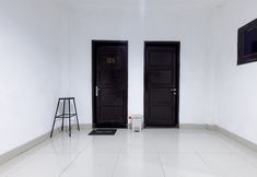 客房浴室 7 RedDoorz Premium @ Ampera Raya 2