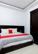 BEDROOM RedDoorz Premium @ Ampera Raya 2