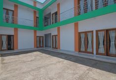 Exterior 2 RedDoorz Plus near Alun Alun Kuningan