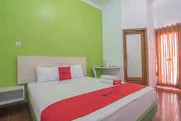 RedDoorz Plus near Alun Alun Kuningan, ₱ 877.12