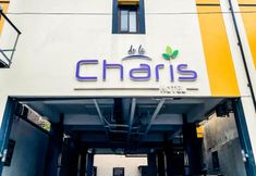 外観 2 Charis Hotel Kediri