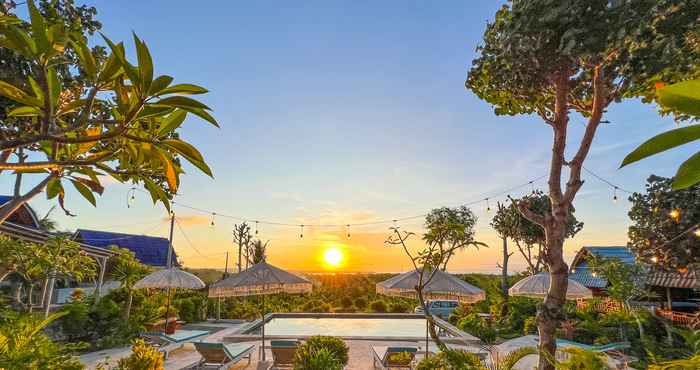 Swimming Pool Sunset Hill Penida Resort