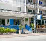 Exterior 3 ME U Hostel Pattaya