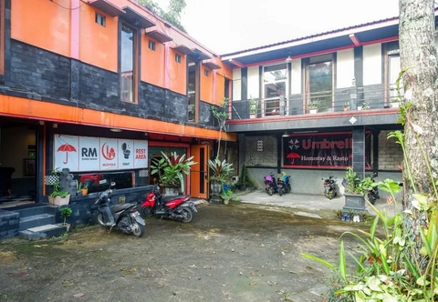 Bangunan Cozy Room at Umbrella Homestay