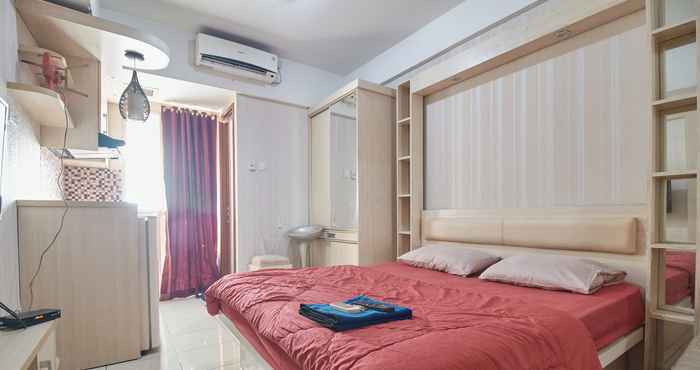 ห้องนอน Apartment Green Lake View Ciputat by Celebrity Room