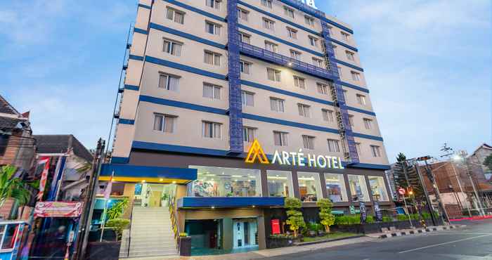 Luar Bangunan Arte Hotel Malioboro Yogyakarta 