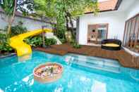 สระว่ายน้ำ La Mira Villa Seminyak by Ini Vie Hospitality