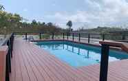 Swimming Pool 6 Tanah Penida Bungalow