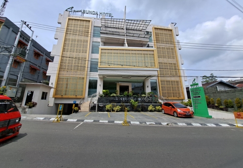 Bangunan Grand Bunda Hotel Syariah Bukittinggi