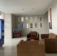 Lobby 3 Apartement Grand Asia Afrika By Damar Akbar 