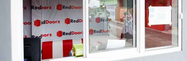 Lobby RedDoorz near Terminal Mendolo Wonosobo