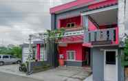 ภายนอกอาคาร 6 RedDoorz near Terminal Mendolo Wonosobo