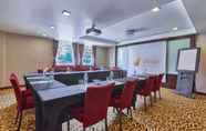 ห้องประชุม 6 Village Hotel Albert Court by Far East Hospitality