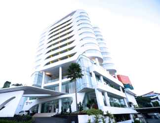 Exterior 2 Sensa Hotel Bandung