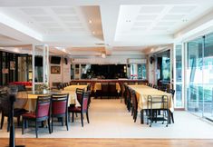 레스토랑 5 Grand Ratchapruek Hotel