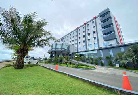 Exterior Grand Maleo Hotel & Convention