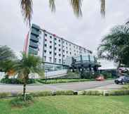 Exterior 2 Grand Maleo Hotel & Convention