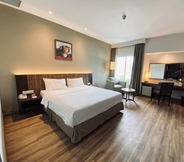 Kamar Tidur 3 Grand Maleo Hotel & Convention