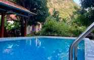 Swimming Pool 4 Tam Coc Luxury Homestay