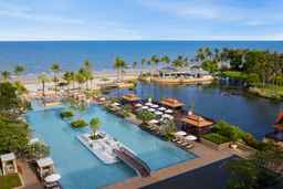 Dusit Thani Hua Hin, SGD 200