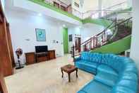 Dewan Majlis Homestay Jogja dekat UNY Samirono by Simply Homy