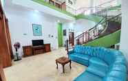 Functional Hall 3 Homestay Jogja dekat UNY Samirono by Simply Homy