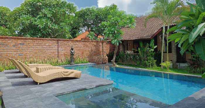 Swimming Pool Mahe Garden Inn and Villas by Kamara
