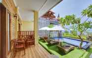 สระว่ายน้ำ 5 Penida La Casa Cottage