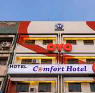 Bên ngoài 2 Super OYO 473 Comfort Hotel 2