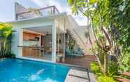 Kolam Renang 3 Ayona Villa Seminyak by Ini Vie Hospitality