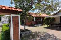 Lobi Genthong Homestay