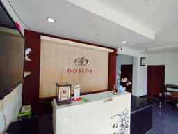 Easton Kuta , SGD 21