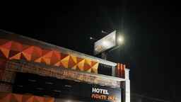 Hotel Mukti Jaya, 472.241 VND