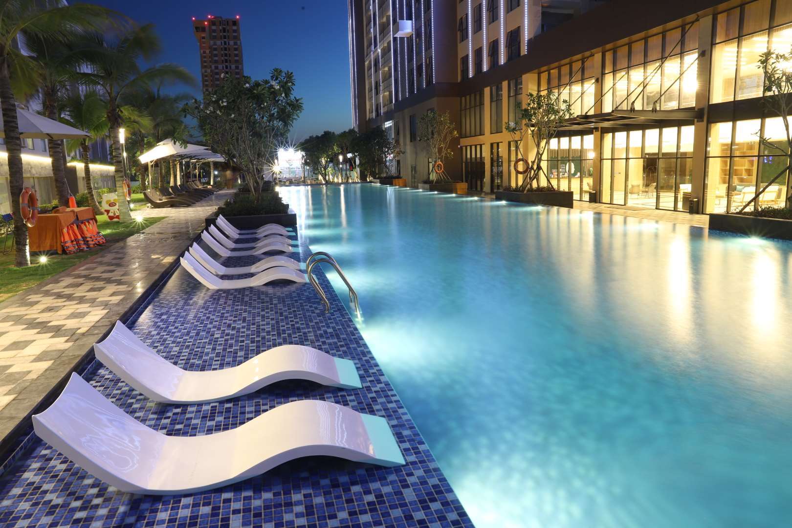 Carinae Danang Hotel - Khách sạn gần ga Đà Nẵng