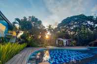 Kolam Renang Pondok Tingal Borobudur