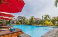 Kolam Renang 4 Favorit Bungalows