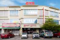 Luar Bangunan SUPER OYO 1102 Amani Hotel