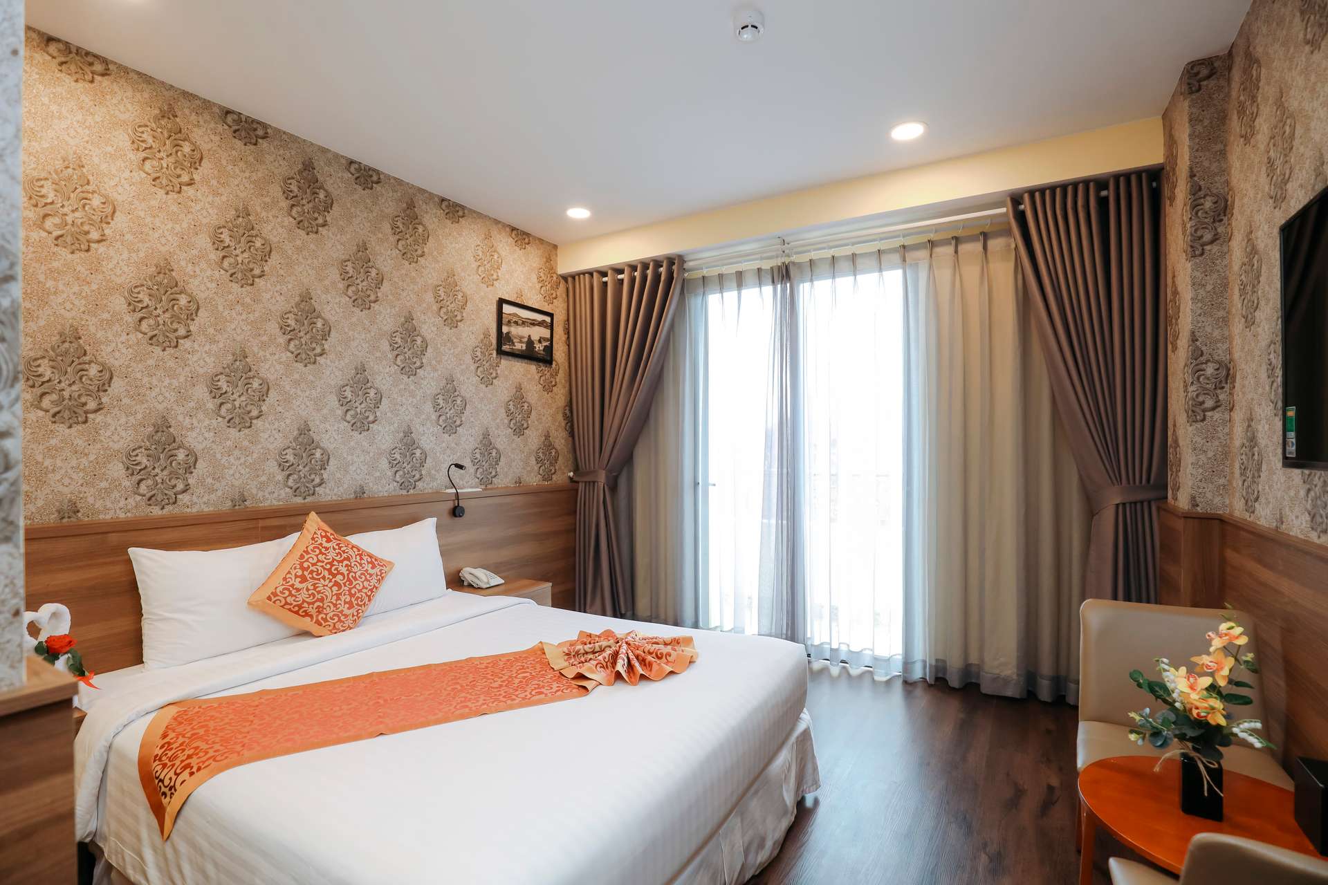 Minh Phat Dallas Hotel - Khách sạn 3 sao gần Vườn Hoa Đà Lạt